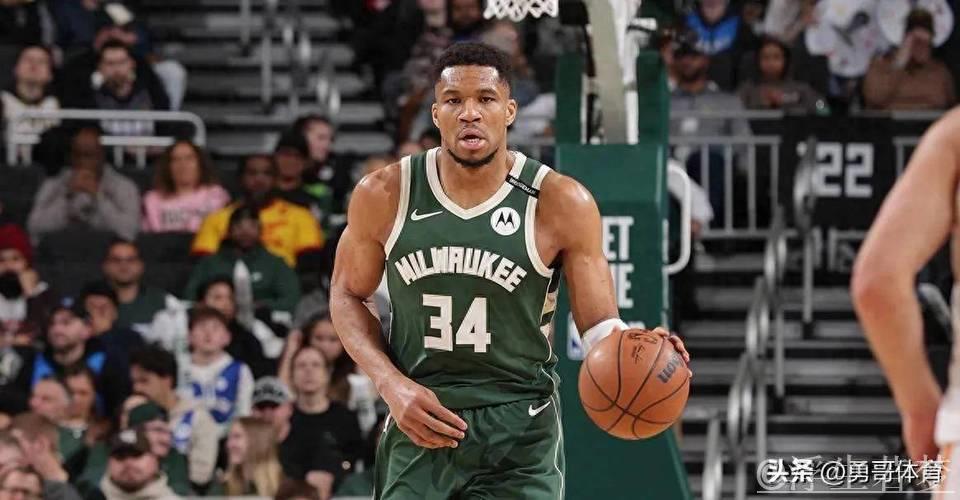 阿德托昆博砍下37分 雄鹿主场力克太阳